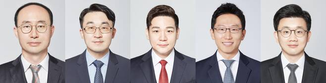 왼쪽부터 김운호(사법연수원 23기), 이헌(32기), 곽재우(39기), 박종현, 오석근 변리사. /법무법인 광장 제공
