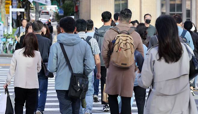 출근길 시민들. /뉴스1