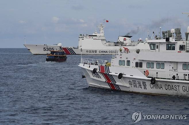 중국·필리핀 남중국해 갈등 [AFP 연합뉴스 자료사진. 재판매 및 DB 금지]