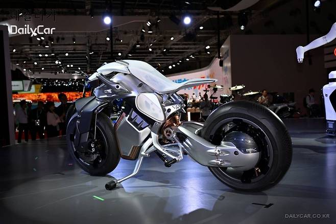 야마하 모터로이드2 (MOTOROiD2)(2023 재팬모빌리티쇼)