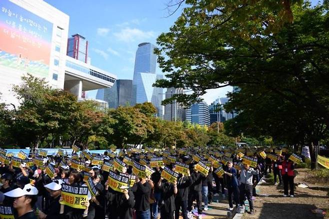 인천 검단신도시 지하주차장 붕괴사고와 관련한 피해보상안 마련이 여전히 제자리걸음이다.ⓒ인천검단 AA13블록 입주예정자협의회