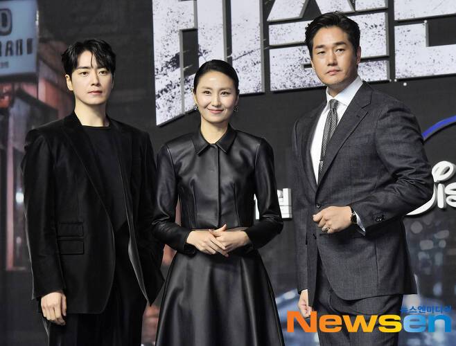 왼쪽부터 이준혁 김소진 유지태