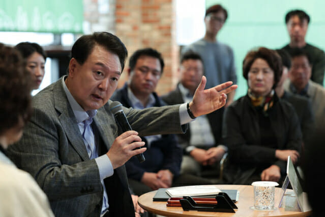 윤석열 대통령이 제21차 비상경제민생회의에서 발언하고 있는 모습 (사진=대통령실)