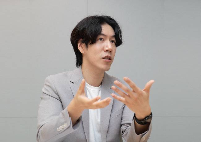 이석근 ‘미국 주식 히든 챔피언 33’ 저자. [박해윤 기자]