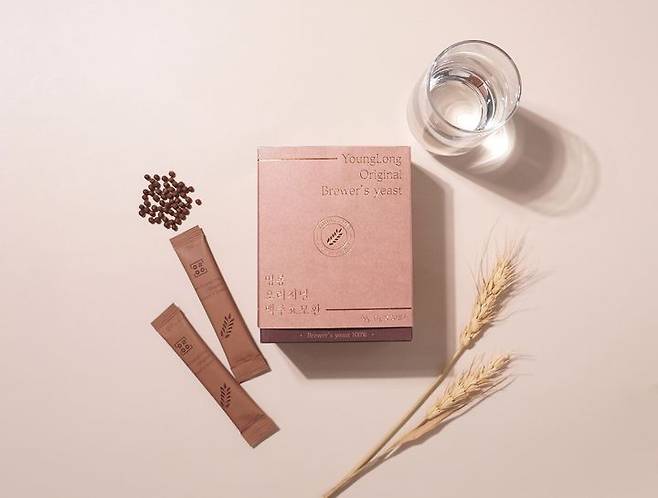 [부산=뉴시스] 부산 약사들이 모여 만든 스타트업 영롱에서 만든 맥주효모환이 네이버 누적 리뷰 1만6000건을 10일 돌파했다. (사진=영롱 제공) *재판매 및 DB 금지