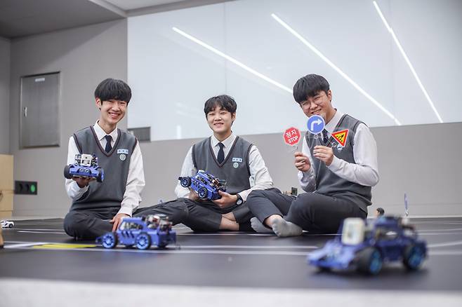 서울인공지능고등학교 학생들 모습.(서울인공지능고등학교 제공)