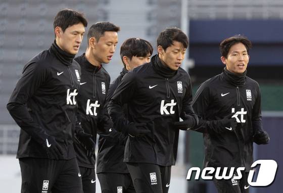 훈련 중인 한국 축구대표팀 선수들. /사진=뉴스1