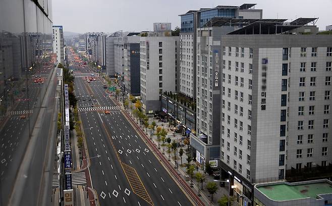 여성 거주 비율이 높은 강서구 가양1동 일대. 대로변에 오피스텔이 밀집해 있다. ⓒ시사IN 조남진