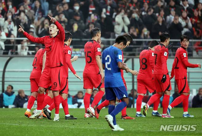 SON 감차→이강인 원더골→황소 헤더골, '삼대장' 골 푹죽 터졌다! 클린스만호, 싱가포르 5-0 대파 '월드컵 2차 예선' 첫 승리! [상암 현장리뷰]