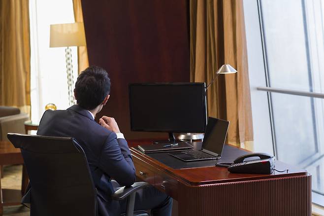 임원실이 커야 하는 이유는 뭘까. 보안 때문에? 중요한 미팅을 하려고? 아니면 특별한 지위에 주어지는 보상? 게티이미지