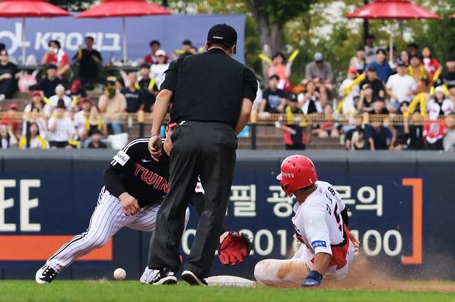 [광주=뉴시스] 내년 시즌은 피치클락이 도입된다. 그렇게되면 뛰는 야구는 더욱 중요한 화두로 작용할 전망이다