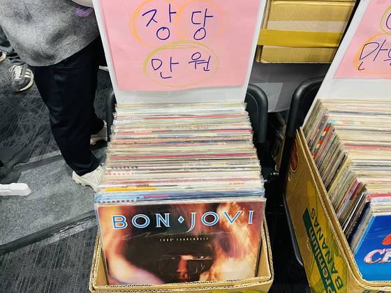 19일 서울 코엑스에서 열린 제12회 서울레코드페어 LP 모습 〈사진=백종훈기자〉