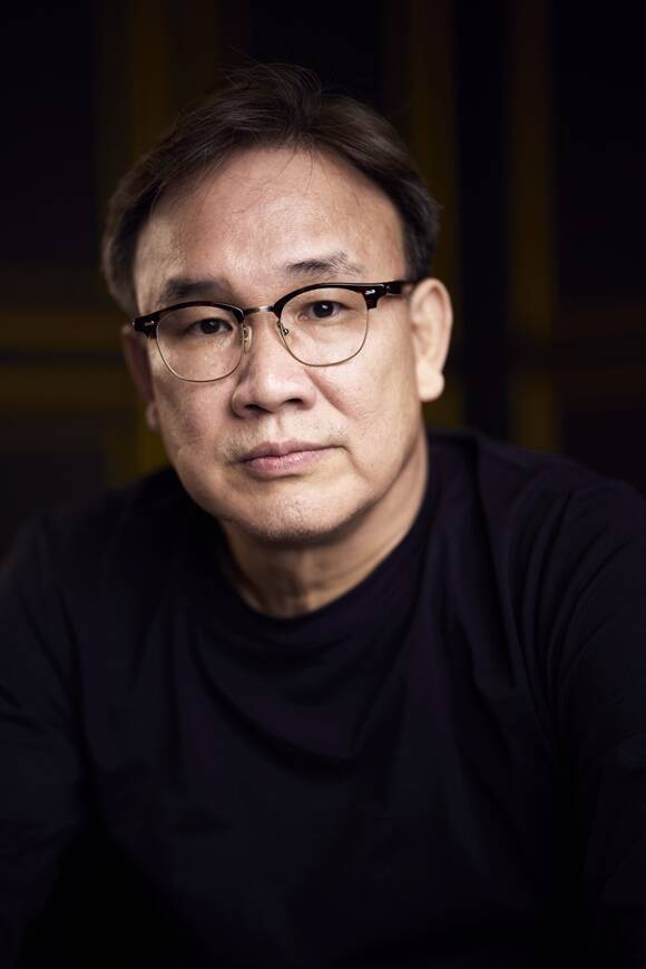 김성수 감독은 "'서울의 봄'을 본 관객들이 호기심을 품고 역사책을 열어보는 것이 제 원대한 희망이고 꿈"이라고 강조했다. /플러스엠 엔터테인먼트