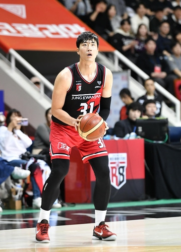 정관장 정효근  [KBL 제공. 재배포 및 DB 금지]