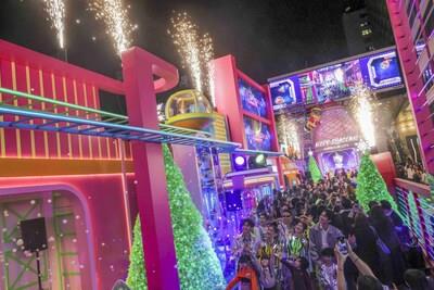 Harbour City in Hong Kong hosted a lighting ceremony to launch its"Merry Spacemas" Christmas decoration.