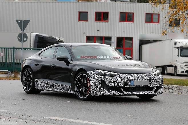 아우디 e-트론 GT 페이스리프트 (출처 :&nbsp;Stefan Baldauf)