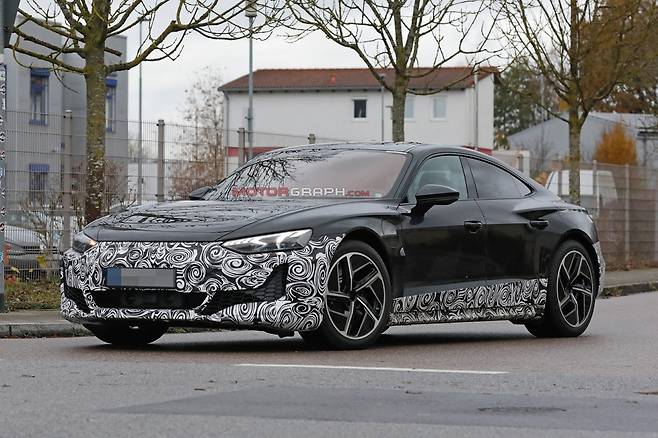 아우디 e-트론 GT 페이스리프트 (출처 :&nbsp;Stefan Baldauf)