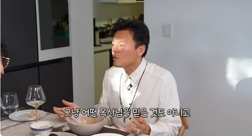 박진영이 성시경 유튜브에 출연해 이혼, 음악, 종교 등에 대해 솔직하게 털어놨다. 사진=성시경 유튜브 캡처