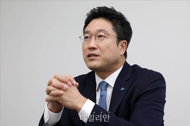 내년 총선에서 경기 파주갑에 출마 예정인 서용주 더불어민주당 상근부대변인이 22일 오전 서울 여의도 국회 소통관에서 데일리안과 인터뷰를 하고 있다. ⓒ데일리안 홍금표 기자