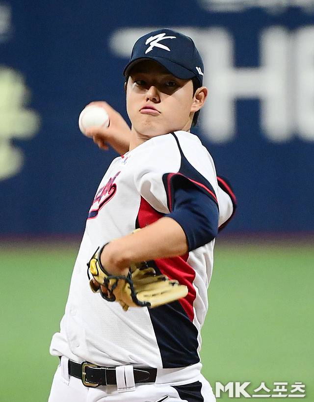 항저우 아시안게임과 APBC에서 태극마크를 달고 활약한 문동주. 사진=김영구 기자