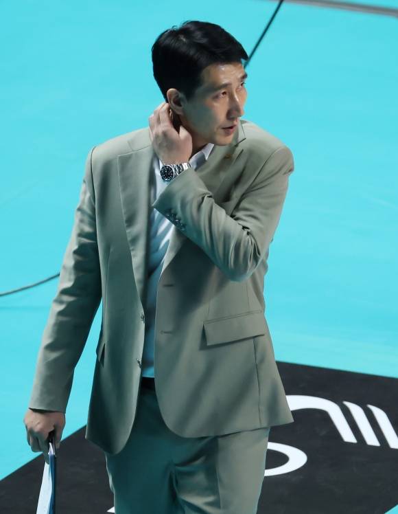 권영민 한국전력 감독. 뉴스1