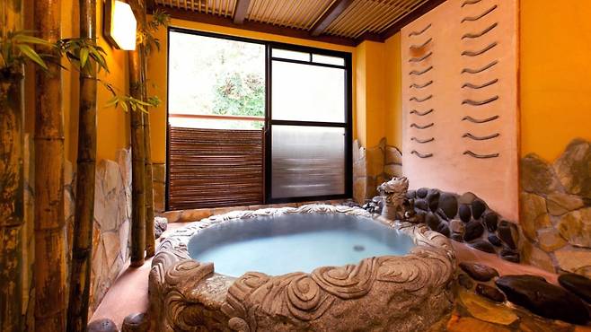 일본인이 사랑하는 인기 료칸 1위를 차지한 구마모토현 ‘하마젠 료칸’(Hamazen Ryokan). 사진: 라쿠텐 트래블.