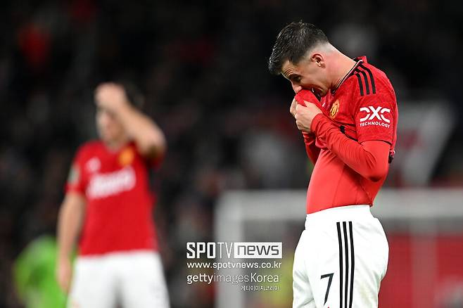 ▲ 30일(한국시간) 영국 유력지 '가디언'에 따르면, 마운트가 맨체스터 유나이티드 매각 대상자에 이름을 올렸다