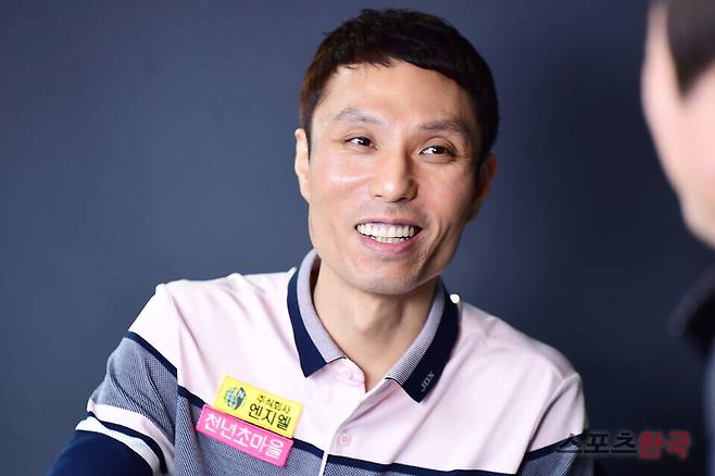 프로당구 선수 최원준이 스포츠한국과 인터뷰를 하고 있다. ⓒ이혜영 기자 lhy@hankooki.com