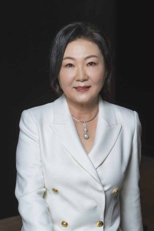 Kim Hae-sook (Showbox)