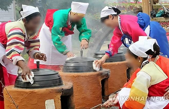 다문화가정 자료 사진, 기사 내용과 직접 관련은 없습니다. [사진출처=연합뉴스]