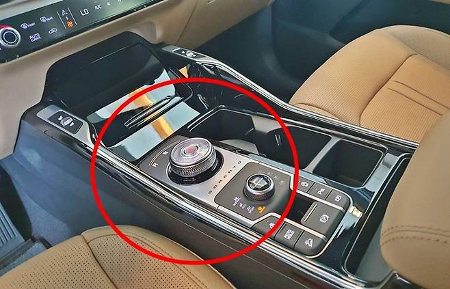 기어 스틱(어이)이 없는 쏘렌토 [사진촬영=최기성 매경닷컴 기자]