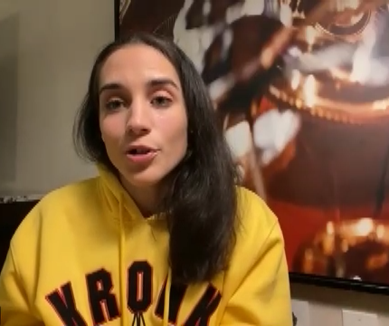 베로니카 하디가 MK스포츠와 UFC on ESPN 52 사전 화상 인터뷰에서 대답하고 있다.