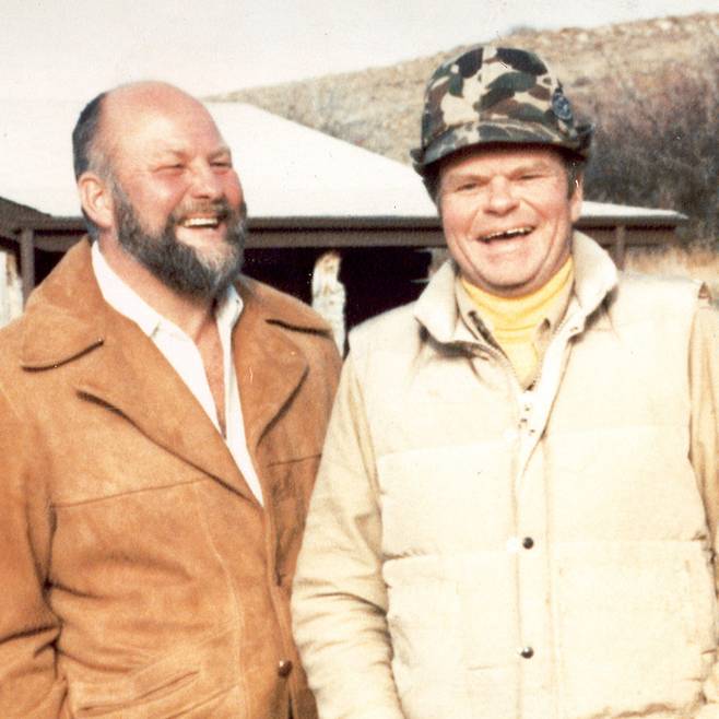 레이먼드 던컨(오른쪽)과 저스틴 메이어.