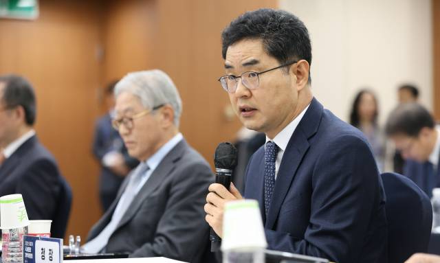 김창기 국세청장이 지난 1일 서울지방국세청에서 열린 2023년 제2차 국세행정개혁위원회에서 발언하고 있다. 사진=국세청