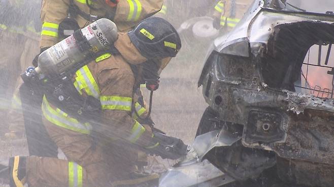 전기차 화재 진압 훈련 자료사진