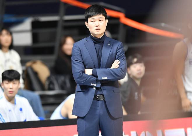 강혁 한국가스공사 감독대행. 사진=KBL