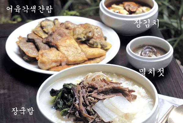 을미년 6월 26일 일기에는 부하 장수 생일을 맞아 국수를 함께 먹는 장면이 나온다. 난중일기의 가치는 이처럼 당시 생활상까지 잘 보여주는 데도 있다. 사진은 2009년 경남도가 고증을 거쳐 ‘이순신 장군 밥상’을 재현한 상차림이다. 국제신문 DB