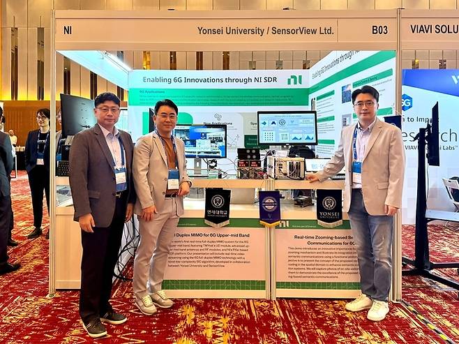 (왼쪽부터)유홍일 센서뷰 연구소장, 김병남 센서뷰 대표, 채찬병 연세대 교수