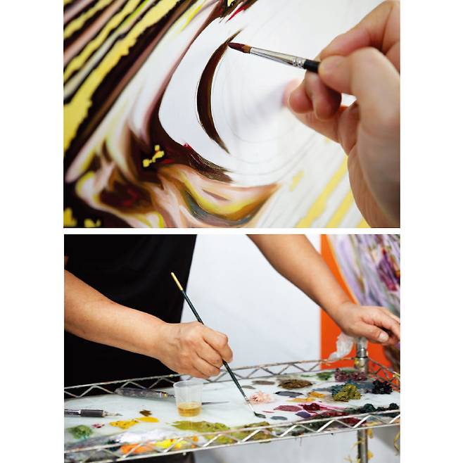 작가는 컴퓨터그래픽과 3D 스캔 기술 등을 활용한 이미지를 캔버스에 옮겨서 그림을 그린다. [지호영 기자]