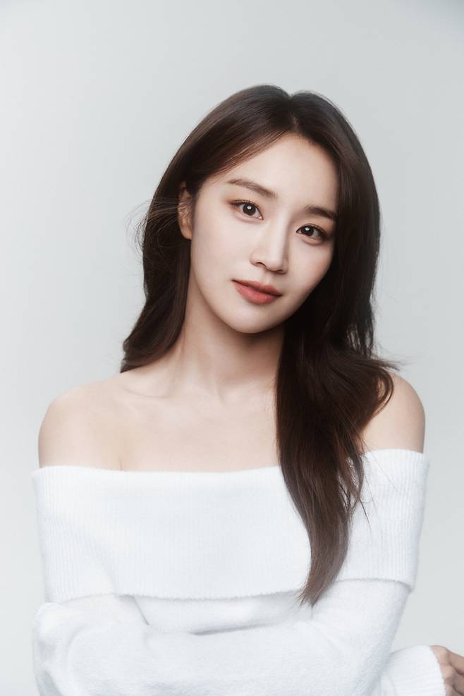 MBN 드라마 ‘완벽한 결혼의 정석’에서 한이주 역을 연기한 배우 정유민. 사진 빅픽쳐엔터테인먼트