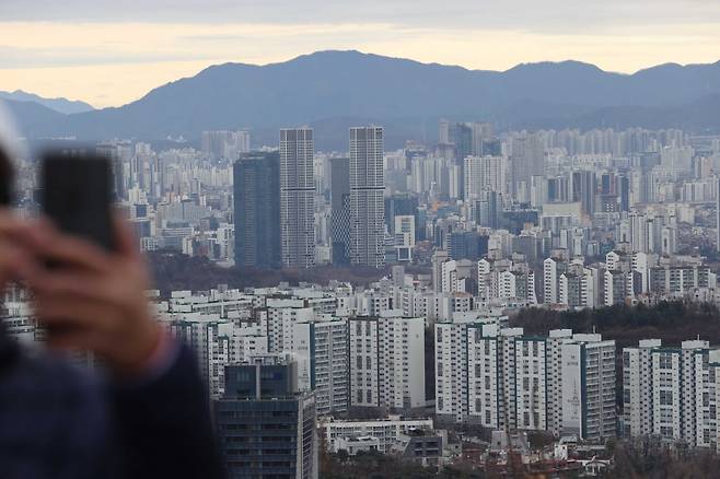 서울 남산에서 바라본 서울 아파트 전경. 사진=연합뉴스