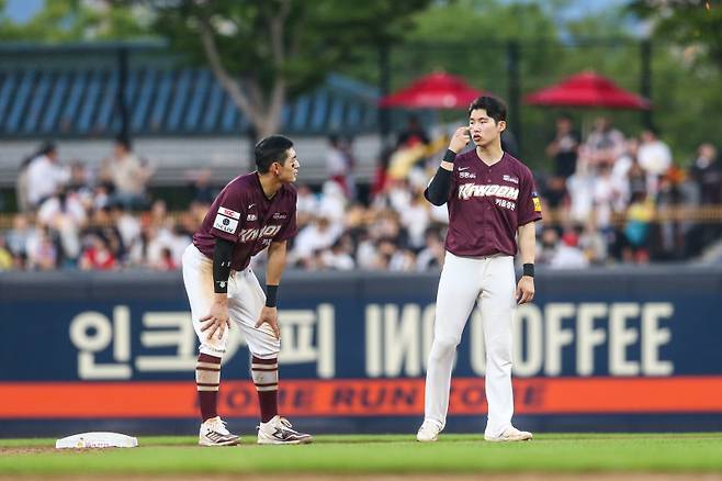 김혜성(오른쪽)과 이정후. 사진=키움 히어로즈