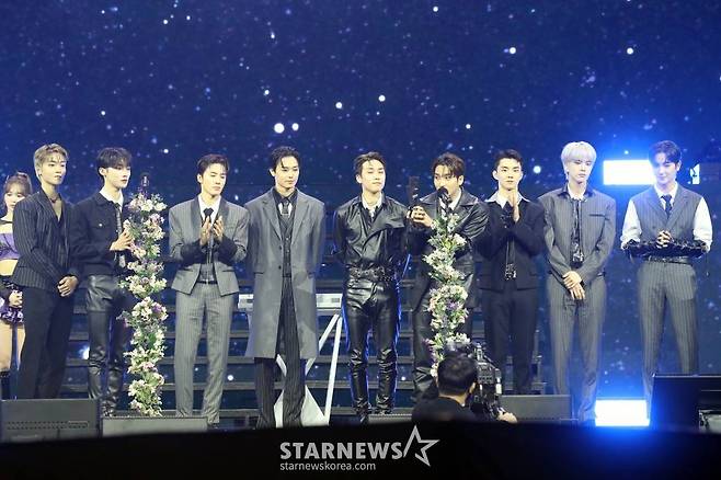 그룹 더보이즈가 14일 필리핀 아레나에서 열린 '2023 아시아 아티스트 어워즈 인 필리핀'(2023 Asia Artist Awards IN THE PHILIPPINES, 이하 '2023 AAA')에서 'AAA 베스트 아티스트 상'을 수상하고 소감을 말하고 있다.   '2023 AAA'는 스타뉴스가 주최하고 Asia Artist Awards 조직위원회, TONZ 엔터테인먼트, PULP Live World가 공동 주관한다. 그룹 아이브(IVE) 장원영, 가수 강다니엘, 그룹 제로베이스원 성한빈이 MC를 맡았다. 2023.12.14 /사진=임성균