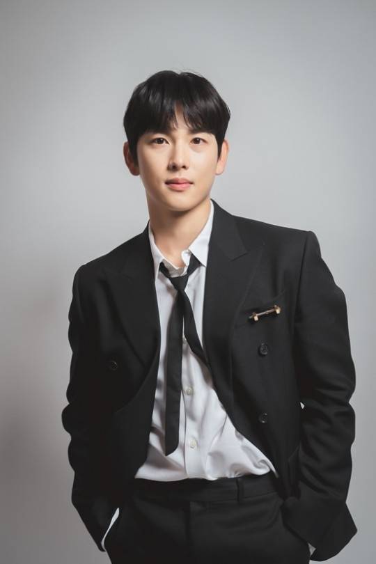 ‘소년시대’에서 ‘온양 지질이’로 완벽 변신한 임시완. 사진l쿠팡플레이