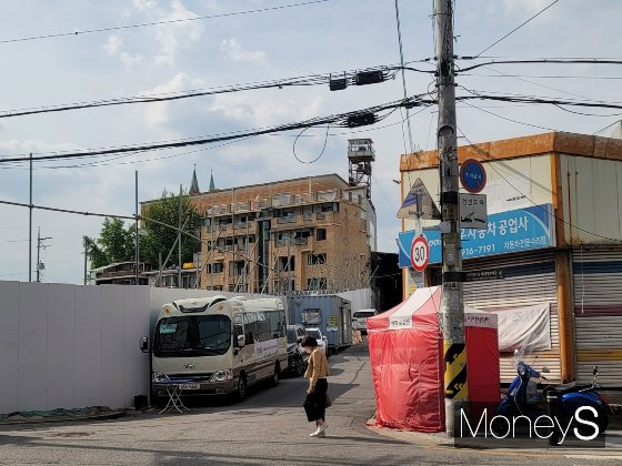 서울 성북구 장위10구역에 있는 사랑제일교회가 보인다. /사진=신유진 기자