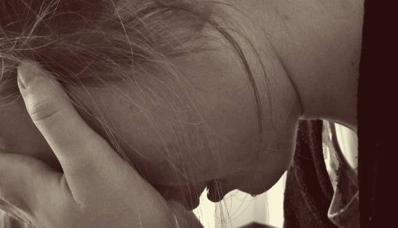 집을 나간 뒤 어머니 장례식조차 오지 않은 아버지로부터 어머니의 유산을 지키고 싶어 하는 딸 이야기가 소개됐다. 본 기사와 무관한 이미지. [사진=픽사베이]