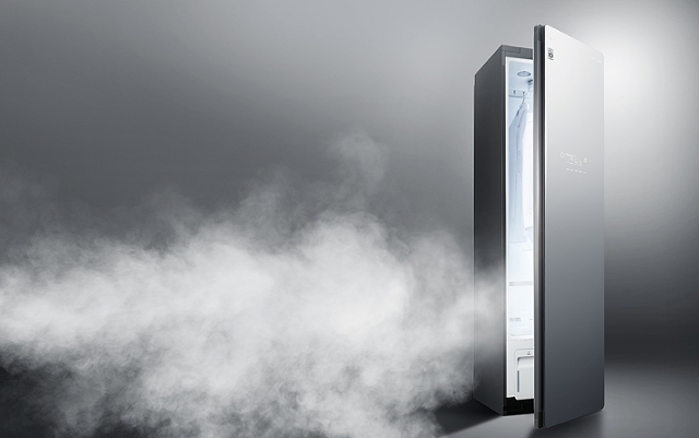 트루 스팀 기능이 적용된 LG전자 스타일러. LG전자 제공