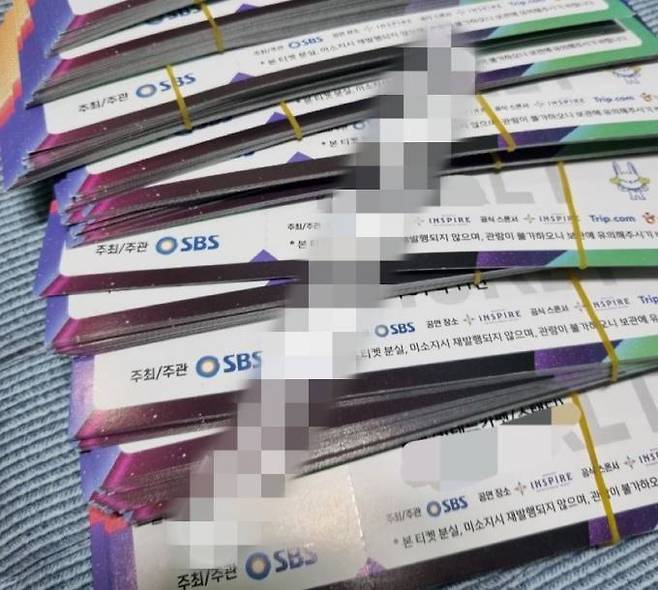 일명 티켓 판매 대행 업체 SNS에 올라온 ‘가요대전’ 티켓. SNS 캡처