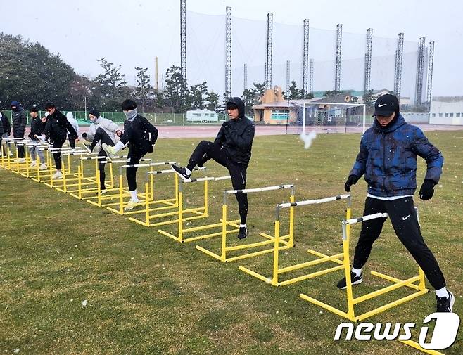 진천군청 육상팀 훈련 모습.(진천군 제공)/뉴스1