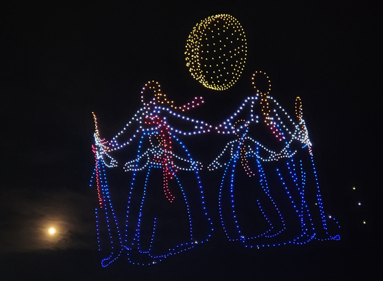 A drone show at Gwangalll, Busan, during Chuseok in September 2023[YONHAP]